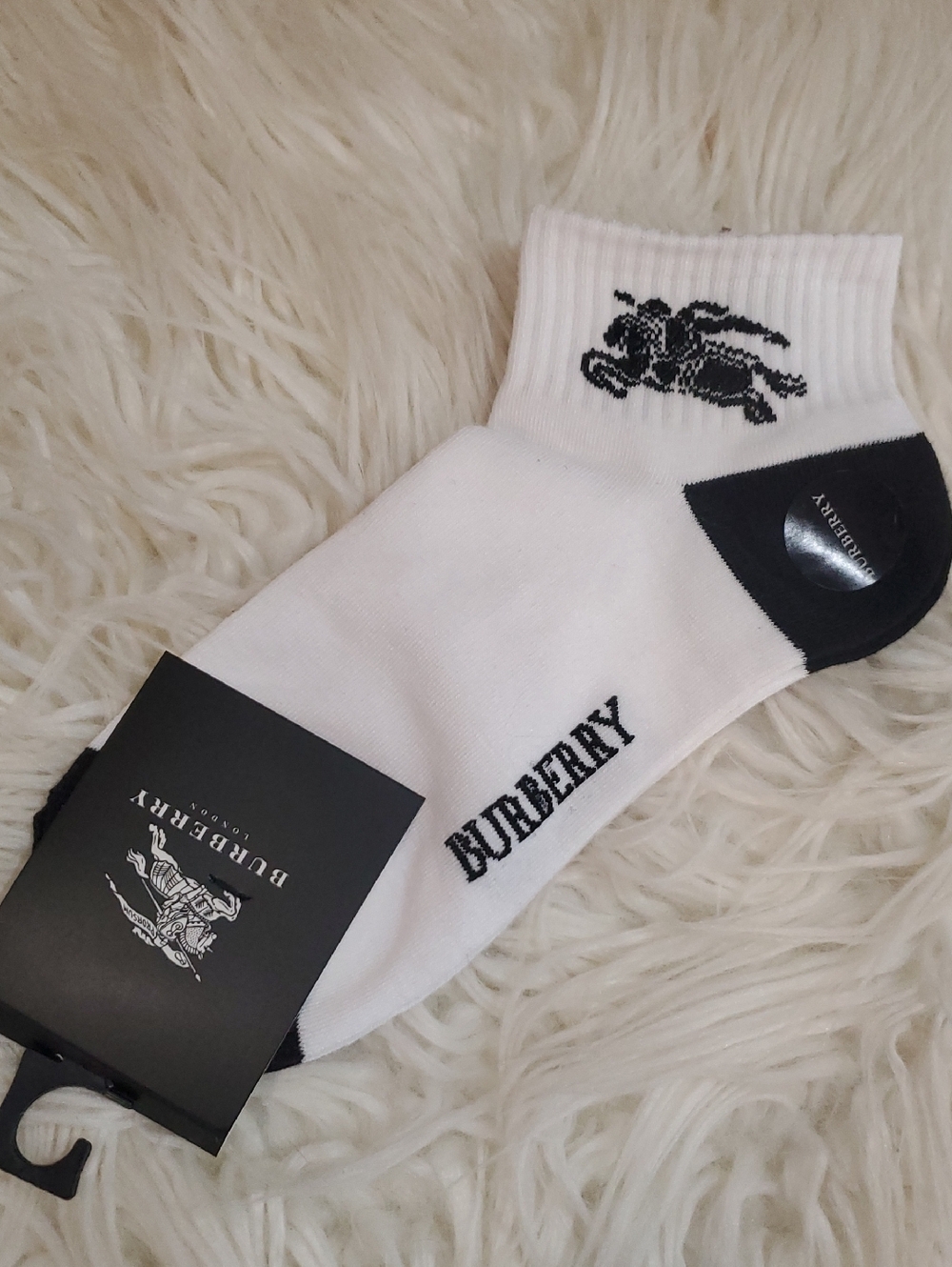Burberry White and Black Logo Anklet Socks
